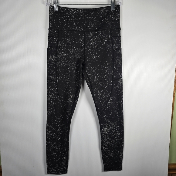 Zyia Active Women's Black Reflective Pocket Light n Tight Hi-Rise 7/8 Size 6-8 - Picture 16 of 16